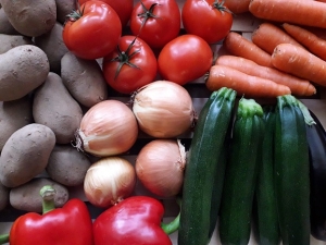 Livraison Petit mélange de légumes de saison